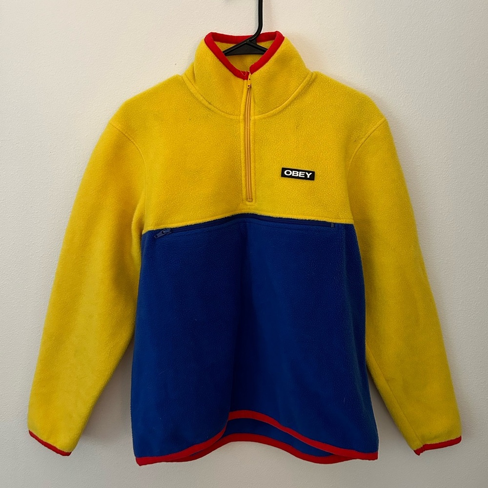 Obey size small quarters zip sweater